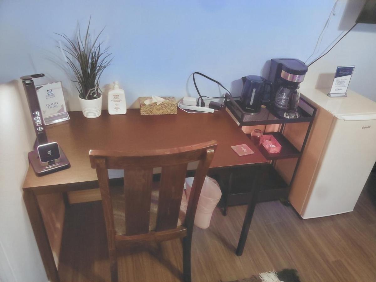 Booking - Conrad -Single Room - Self Check-In Gatineau Ngoại thất bức ảnh
